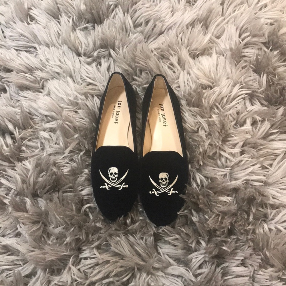 BRAND NEW NEVER WORN
